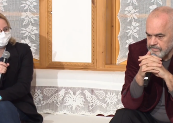 Alarmi i Vangjel Tavos dhe Tritan Shehut për spitalin e Gjirokastrës, flet Rama: Nuk e humbet statusin e spitalit rajonal, Tritanin dëgjojeni për relaks, mos e merrni seriozisht