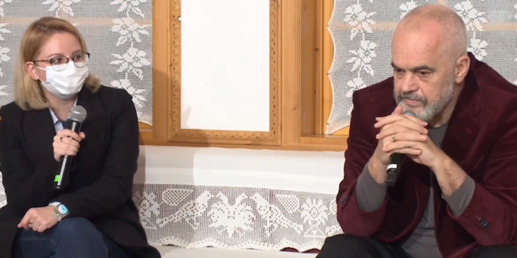 Alarmi i Vangjel Tavos dhe Tritan Shehut për spitalin e Gjirokastrës, flet Rama: Nuk e humbet statusin e spitalit rajonal, Tritanin dëgjojeni për relaks, mos e merrni seriozisht