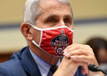 “Përçarjet sollën humbje të mëdha jetësh”, Fauci flet për pandeminë dhe i adreson fajet politikës