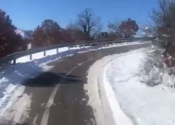 Shqipëria ‘ngrin’, ja si është gjendja e rrugëve në vend (VIDEO)