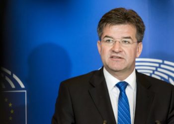 Lajçak: Normalizimi i marrëdhënieve mes Kosovës dhe Serbisë është i mundur