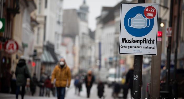 Shifra të larta të të infektuarve me COVID-19 në shtetet fqinje, Gjermania mban të kufizuar lëvizjen në kufijtë tokësorë