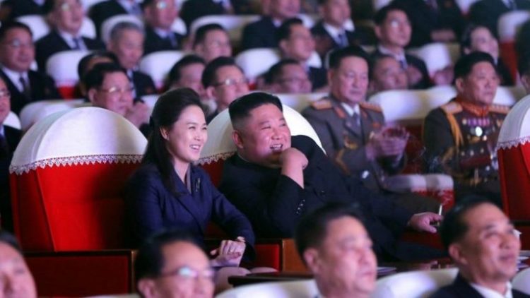 U zhduk pa lënë gjurmë, shfaqet pas një viti gruaja e Kim Jong-un