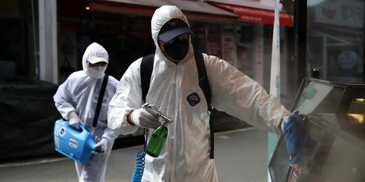 Ekspertët e OBSH: Kemi gjetur prova se si nisi pandemia në Wuhan