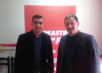 Kur të gjithë po ikin nga LSI-ja, Tavos i shkon Gramozi që s’ka çfarë humbet: I nderuar deputet, ndihem sinqerisht i motivuar, sfida jonë të largojmë “Rilindjen”