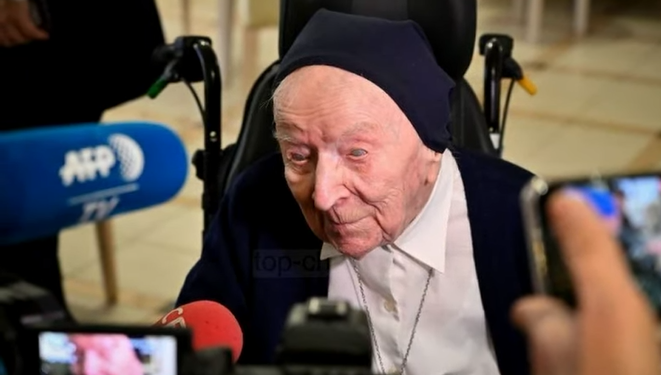 Personi më i vjetër në Europë/Murgesha 117-vjeçare arrin të fitojë betejën me Covid