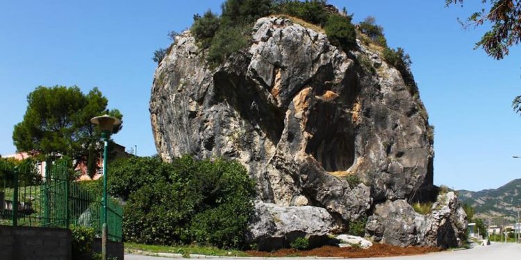 Kush është simboli i Përmetit?!