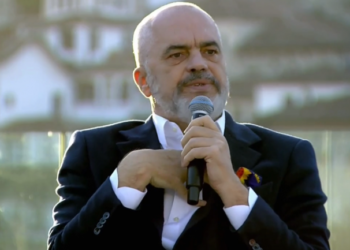 Rama kur e pyesin në FB për pasurinë: O të marrsha të keqen! Pasuria ime verifikohet qindarkë për qindarkë