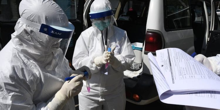 100 raste me Covid brenda 4 ditëve në Sarandë, mbyllet Kadastra dhe një shkollë e mesme