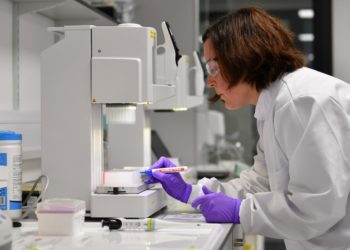 Ilaçi që po bën mrekullinë në spitalet e Izraelit, 29 pacientë nga 30 u shëruan brenda 5 ditëve