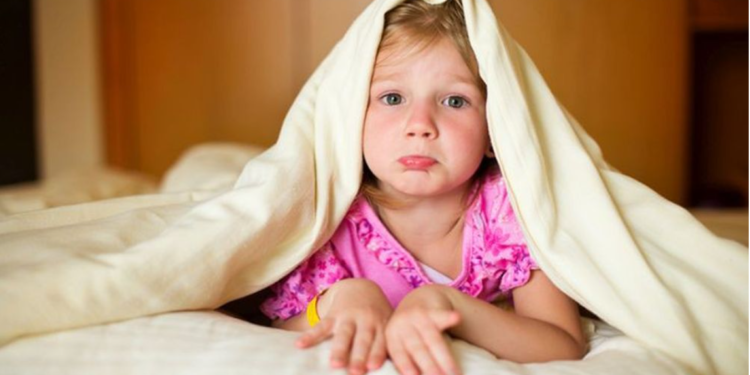 Si ta bëni zgjimin e fëmijës në mëngjes sa më të këndshëm