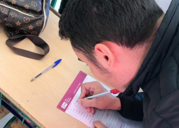 PD Sarandë denoncon drejtorin e shkollës: Urdhëron nxënësit të anëtarësohen në PS