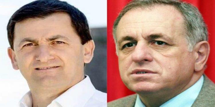 Nisja e vaksinimit në Gjirokastër, kyçin gojën dy mjekët e opozitës që kërkojnë vota. Asnjë reagim për këtë proces kaq jetik për njerëzit