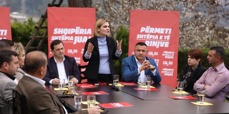 Dy kandidatë të LSI në Gjirokastër, njëri i dëbuar nga Greqia për 5 vjet, tjetri i dënuar me burg për kundërshtim të policisë