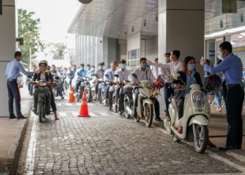 Kamboxhia regjistron viktimën e parë nga Covid-19