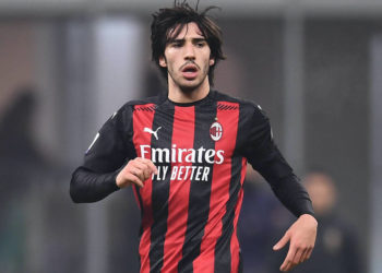 Mesfushori i Milanit pezullohet me 3 ndeshje, ja çfarë rrezikon