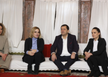 Vangjel Tavo betohet para Kryemadhit: Po u zgjodha deputet, do jap dorëheqjen nëse s’kthehen institucionet