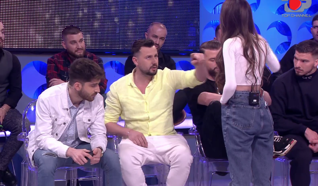 Plas sherri në ‘Përputhen’! “Shko e thuaj k**** motrës tënde”, Mevlani përplaset me Sindin dhe largohet nga studioja: Kjo do komandojë këtu?