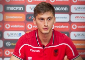 Dëmtohet Marash Kumbulla, humb ndeshjen me Anglinë