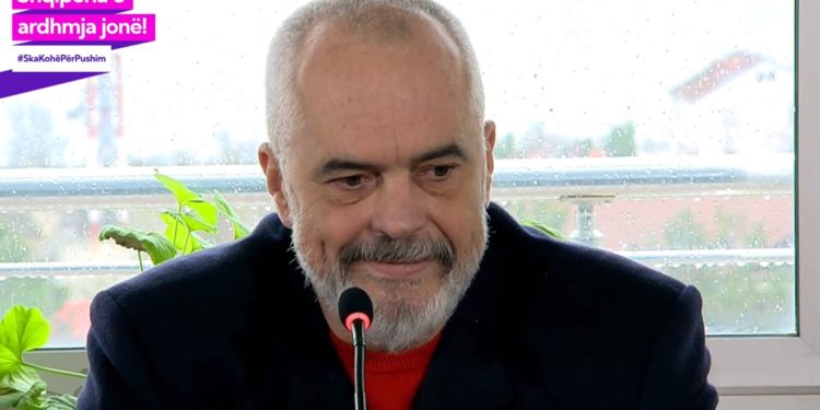 Grumbullimet e fushatës, Rama: Harbim dasmorësh nëpër rrugë, Luli si dhëndër i bukur