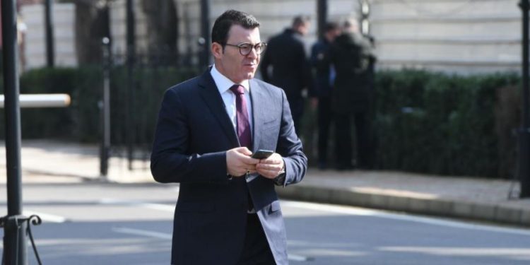 Alket Hyseni braktis garën në Sarandë, tërhiqet nga lista e kandidatëve