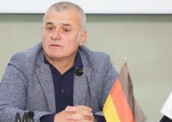 PD përgënjeshtron lajmin për dorëheqjen e Bujar Leskajt: Shpifje e Edi Ramës!