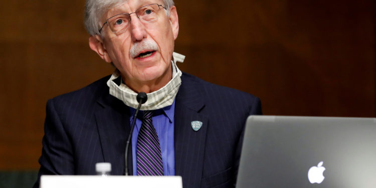 Collins: Hezitimi ndaj vaksinës mund të zgjasë pandeminë