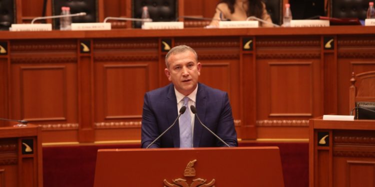 Jep dorëheqjen nga kandidimi ish-prefekti i Tiranës, Sadi Vorpsi: Kam vendosur t’ia kalojë stafetën prurjeve të reja