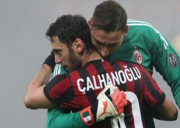 Milani insiston për Hakan Calhanoglun, detajet e bisedimeve