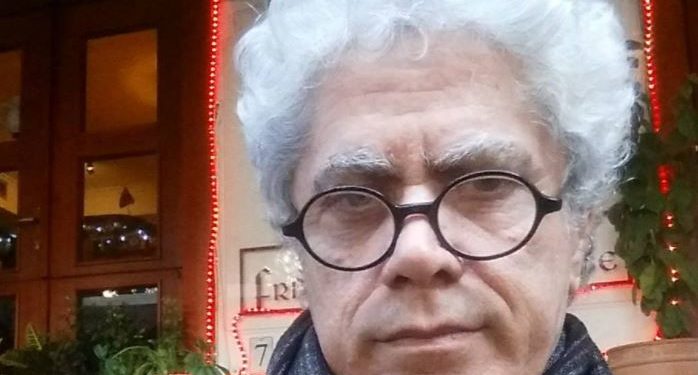 Kapadainj, budallenj, mëndjemëdhenj, mediokër dhe në fund edhe idiotë