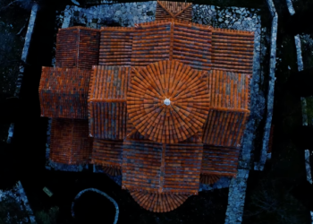 Restaurimi, shihni si duket kisha e Shën Mërisë në Peshkëpi të Dropullit (VIDEO)