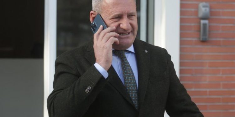 Çuditë e listave, përballje kunetërish në Shkodër