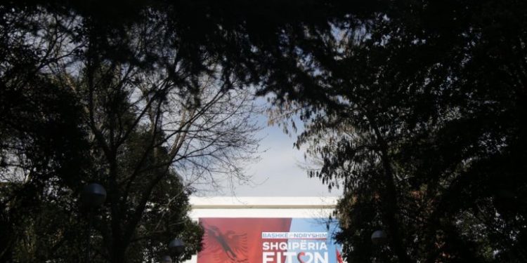 Zbulohet kënga e fushatës së PD-së (VIDEO)