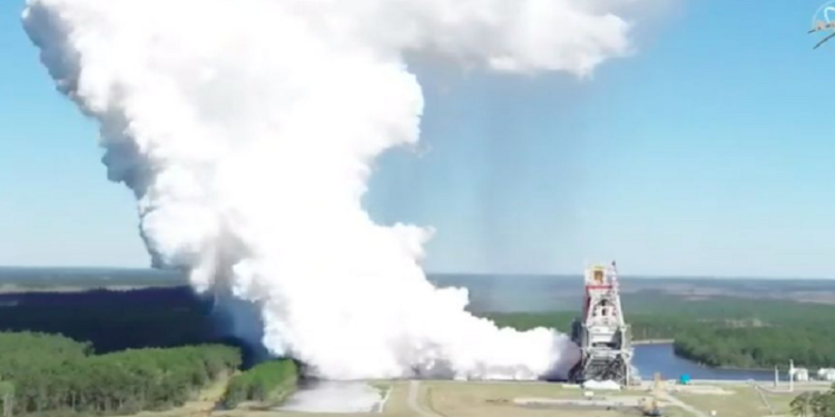 NASA teston me sukses raketa më e fuqishme në botë