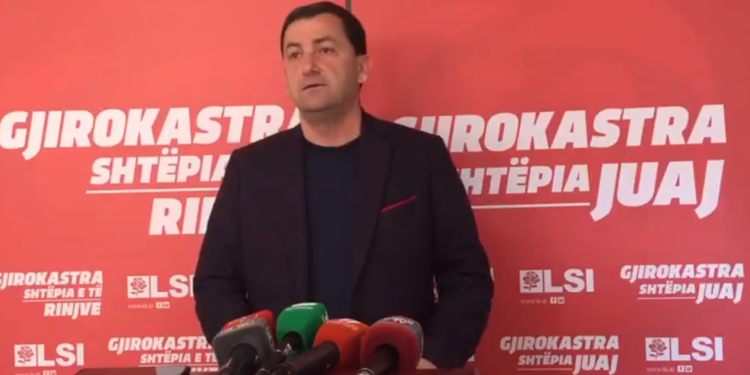 Punohet për alibinë e humbjes/ Vangjel Tavo akuzon një person imagjinar për blerje votash në Gjirokastër: Ai po flet në emrin tim, por banorët nuk e kanë pritur (VIDEO)
