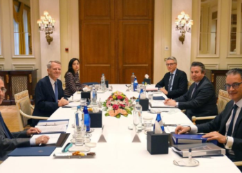 Mbyllet raundi i 62-të i bisedimeve për detin mes Greqisë dhe Turqisë, Dendias: Gati të takohem me Çavuşoğlu