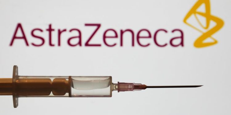 Ç’duhet të dimë për vaksinën e AstraZeneca, që e ka marrë dhe Shqipëria dhe që disa vende po e refuzojnë?