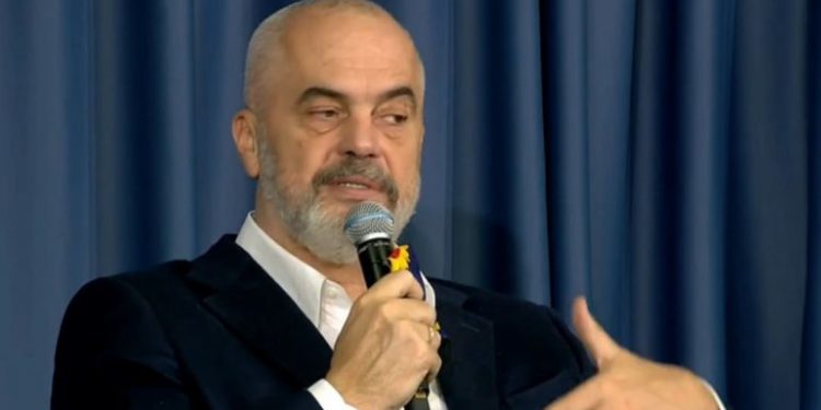 Rama: Jemi i vetmi vend që do të japim shtëpi falas pas tërmetit, në Itali e Greqi, shteti jep vetëm kredi të butë