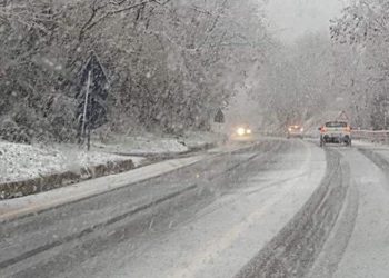 Borë e stuhi, rikthehet dimri i ashpër në Itali
