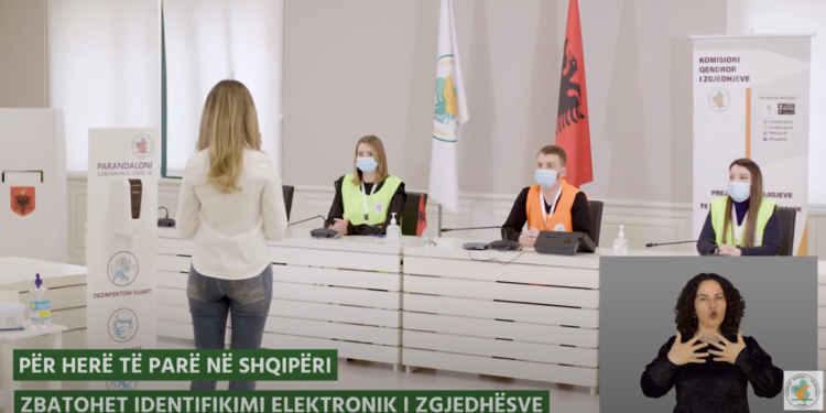 Ja si do të bëhet identifikimi i elektronik i zgjedhësve (VIDEO)