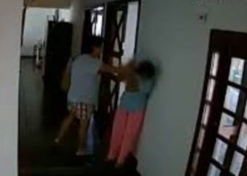 Ambasadorja keqtrajtonte punonjësen prej muajsh, shkarkohet nga detyra