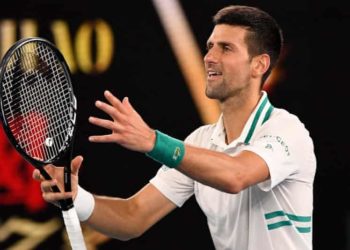 Djokovic shkruan historinë, barazon rekordin legjendar të Federer
