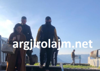 Ambasadorja amerikane për fundjavë në Gjirokastër dhe Libohovë (FOTO)