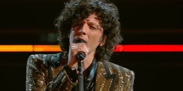 “Shqiptar m***”, Ermal Meta iu përgjigjet komentuesve italinë: Urrejtja juaj është idiotësi, jam krenar për rrënjët dhe gjakun tim