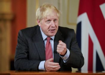 Boris Johnson konfirmon: Do të vaksinohem me AstraZeneca