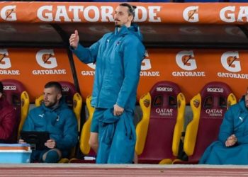 Probleme për Milanin, lëndohen Ibrahimovic, Rebic dhe Calhanoglu