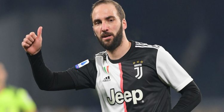Rrëfehet Higuain: Duhej të zgjidhja mes Realit dhe Milanit