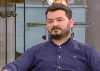 Tani është aktor i famshëm/ Djali nga Gjirokastra tregon vuajtjet në Greqi: Shokët e klasës më urinonin në çantë, na nxorrën nga shtëpia. Flinim në stola për një javë