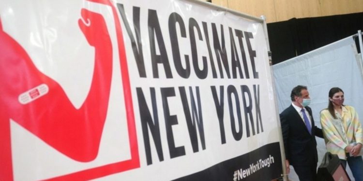 Pandemia/ Nju Jorku lëshon pasaportën e parë të vaksinimit të SHBA