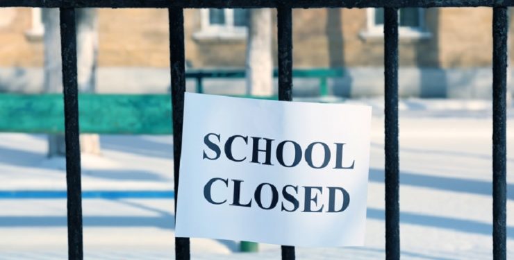 UNICEF: Shkollat u mbyllën për një vit për 168 milionë fëmijë